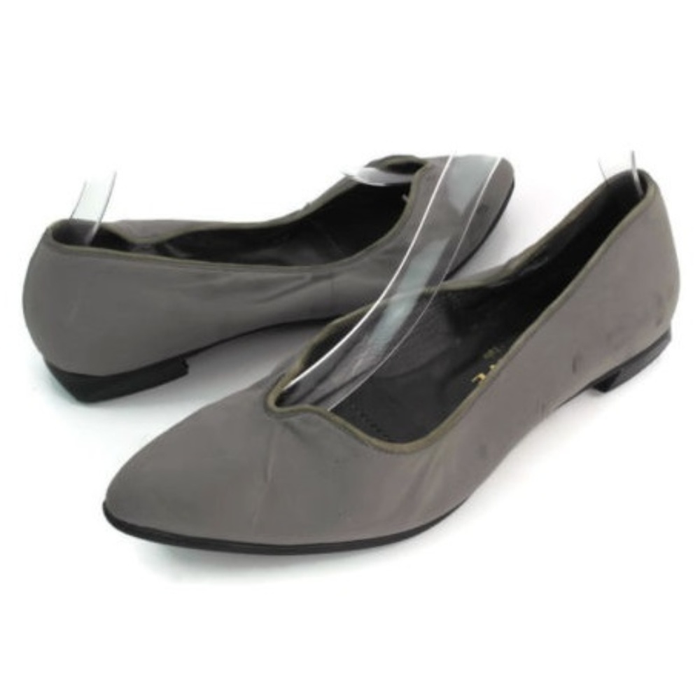 Brunate Women's Gray Pointed Toe Ballet Flats